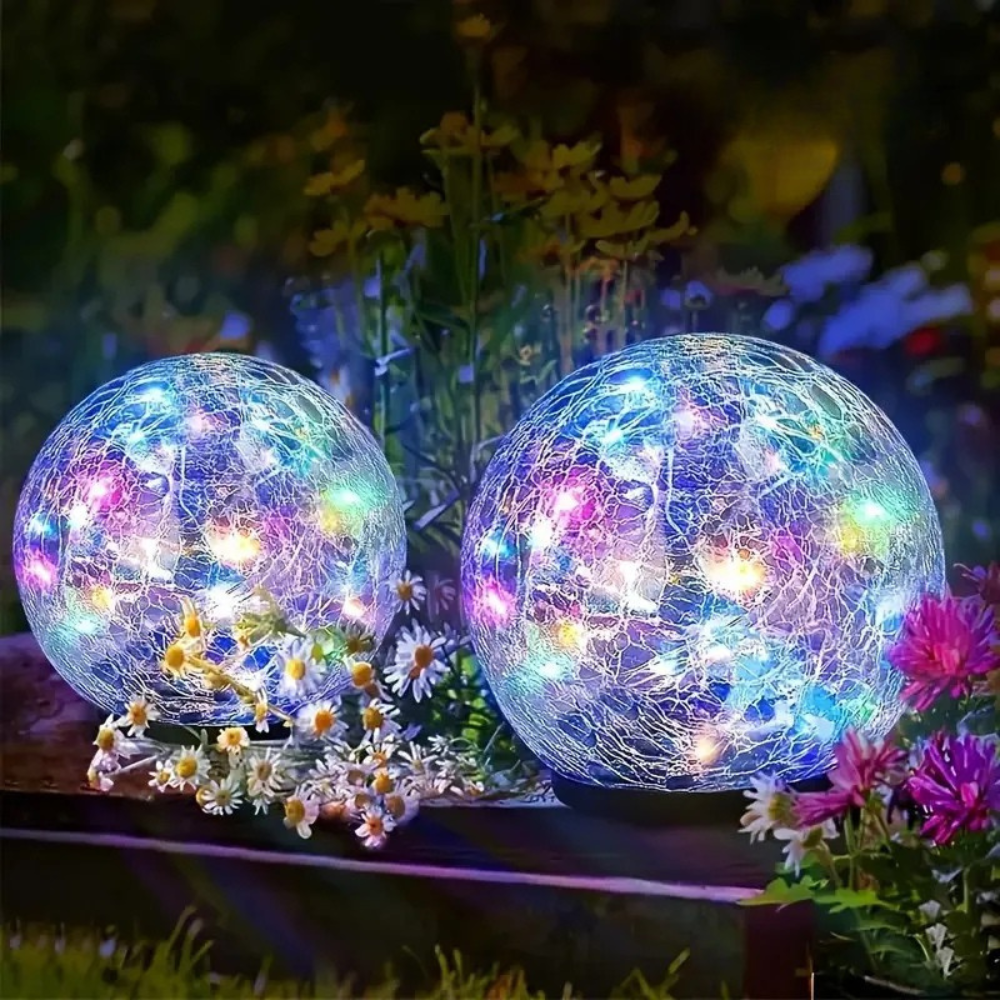 GardenNova - Abends wirkt dein Garten wie ausgestorben