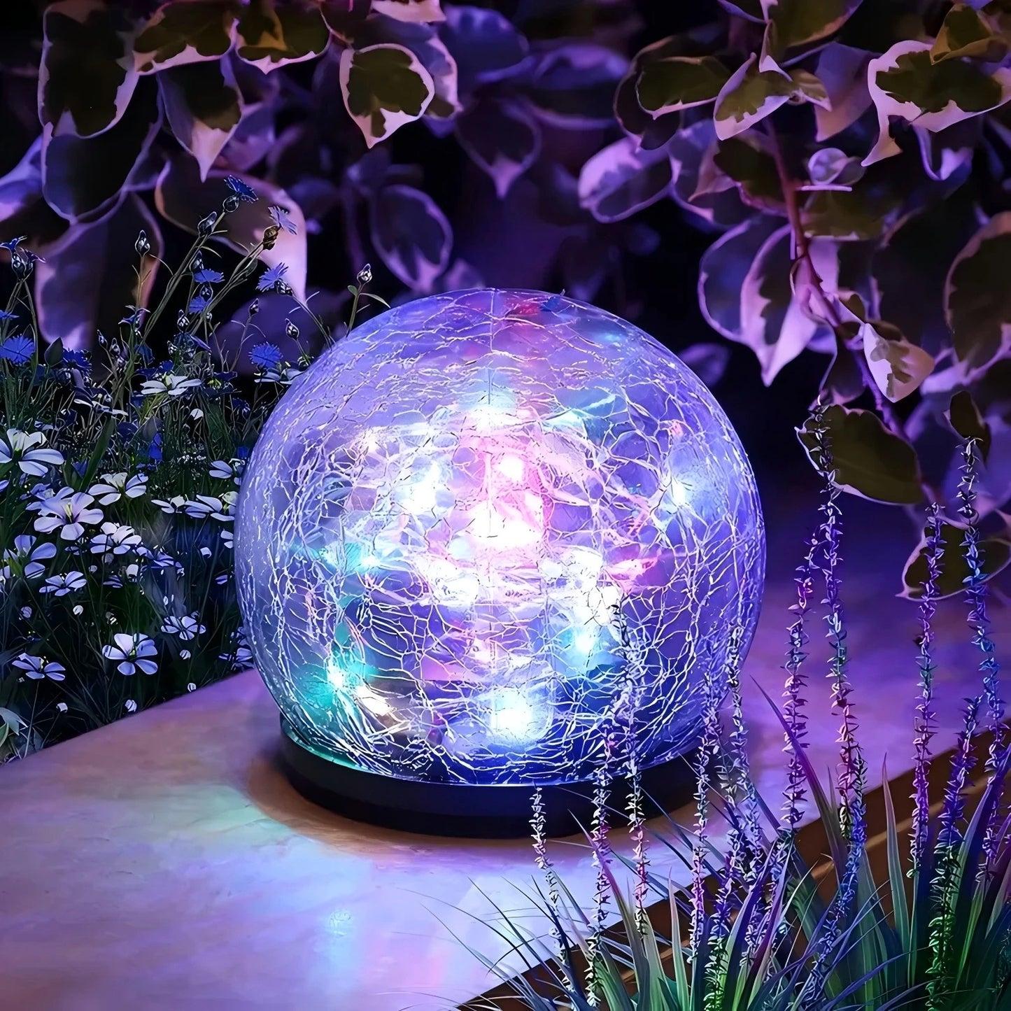 GardenNova - Abends wirkt dein Garten wie ausgestorben