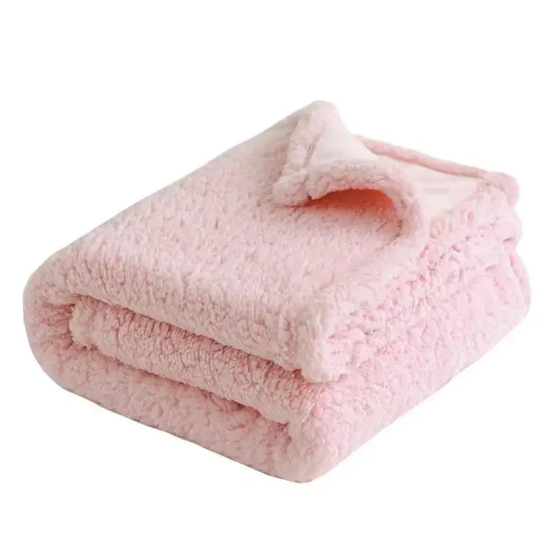DreamCuddle - Mehr Wärme. Mehr Nähe. Null Sorgen um Flecken oder Feuchtigkeit.