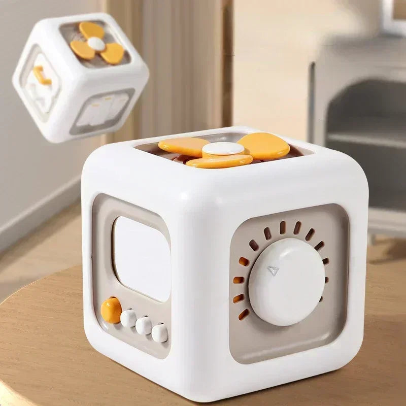 LittleCube - Kleine Hände auf dem Weg zu großen Fähigkeiten
